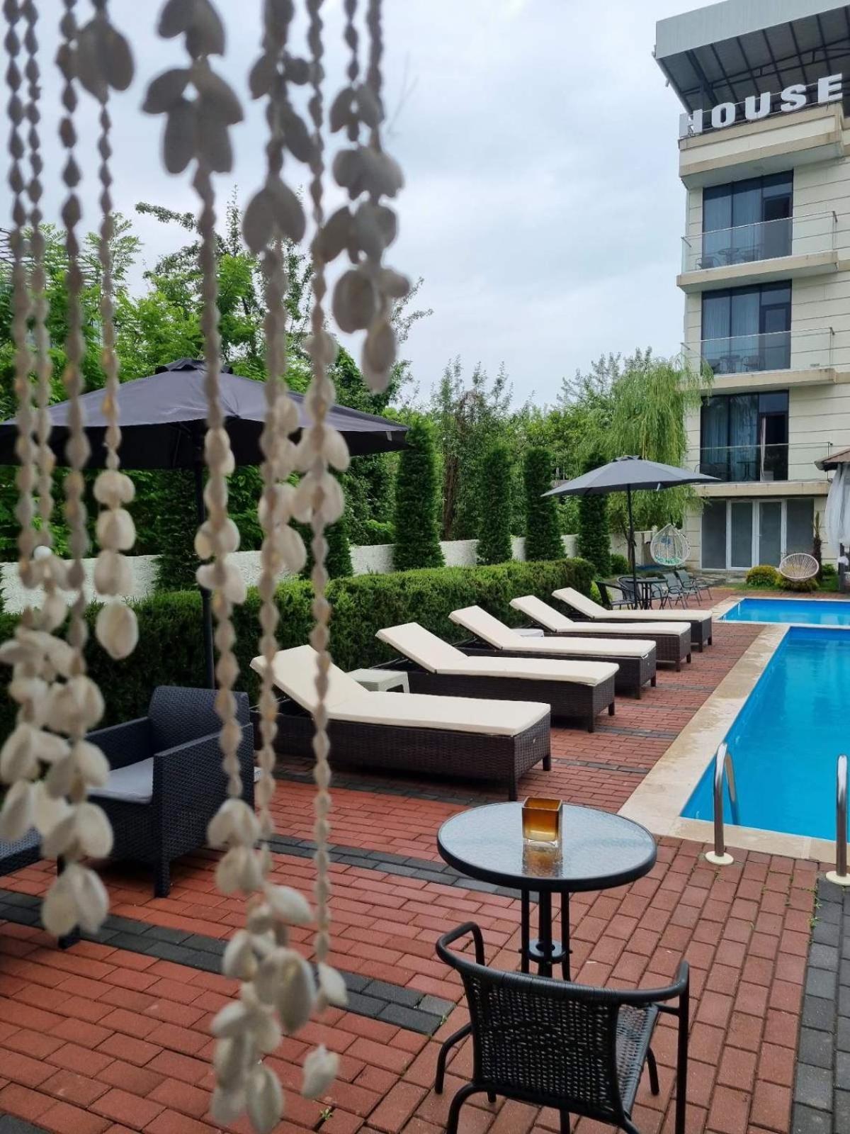 Отель New House Кобулети Экстерьер фото